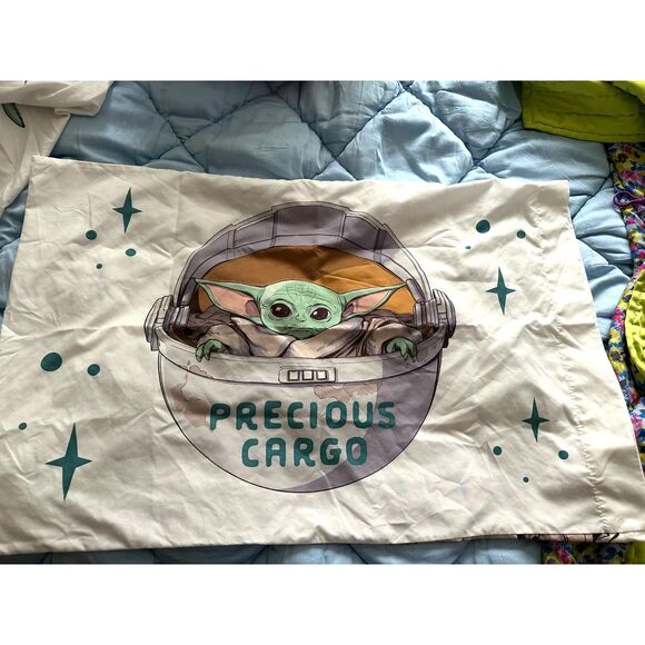 Star Wars The Mandalorian Curious Child Twin Sheet Set 2 available - Picture 3 of 8